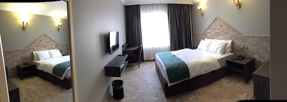 غرفة سوبيريور بسرير مزدوج، Grand Park Hotel Corlu 4/10