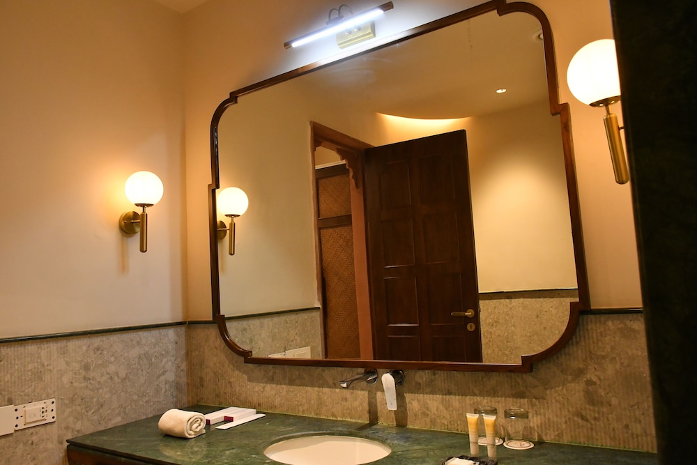 Regenta Resort Vanya Mahal 26/49
