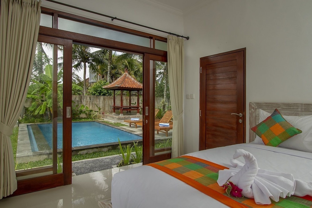 Pondok Ayu Shanti 3/16
