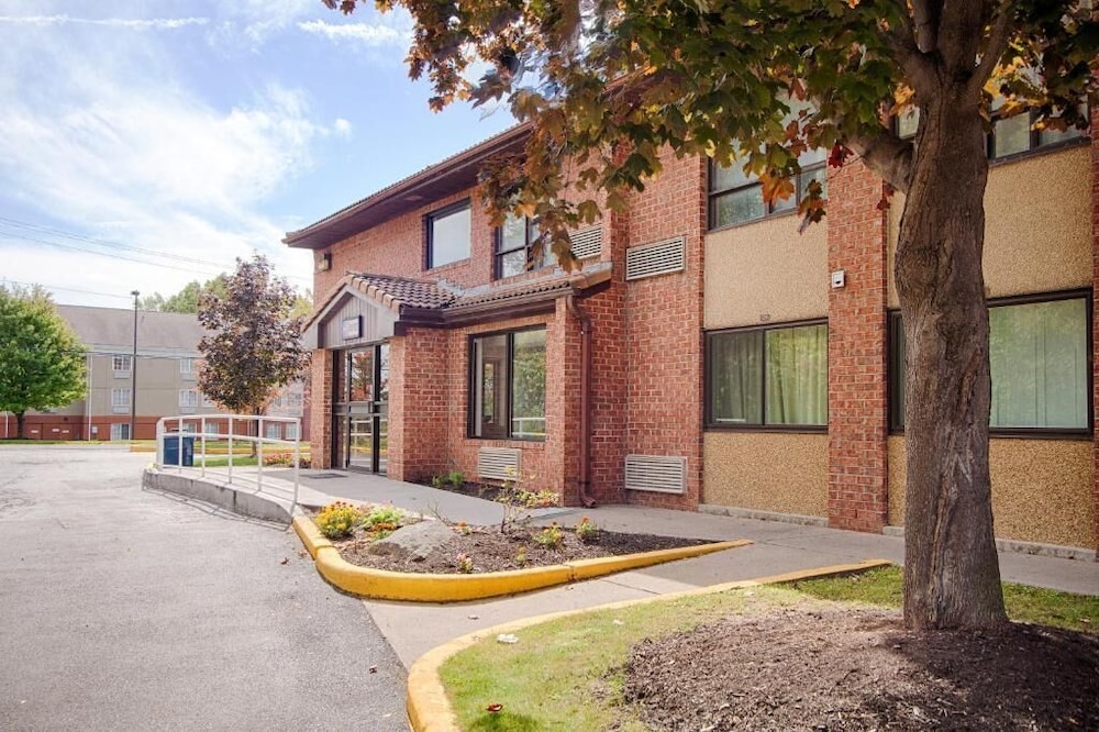 Motel6 East Syracuse, NY - Airport 50/59