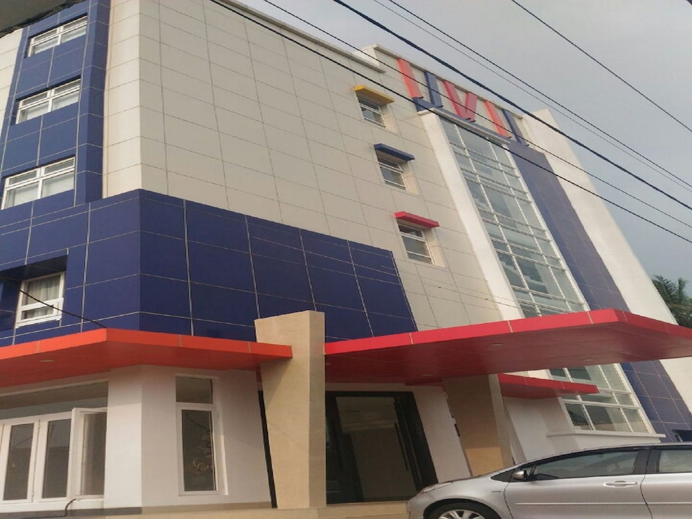Sparks Odeon Sukabumi 3/55