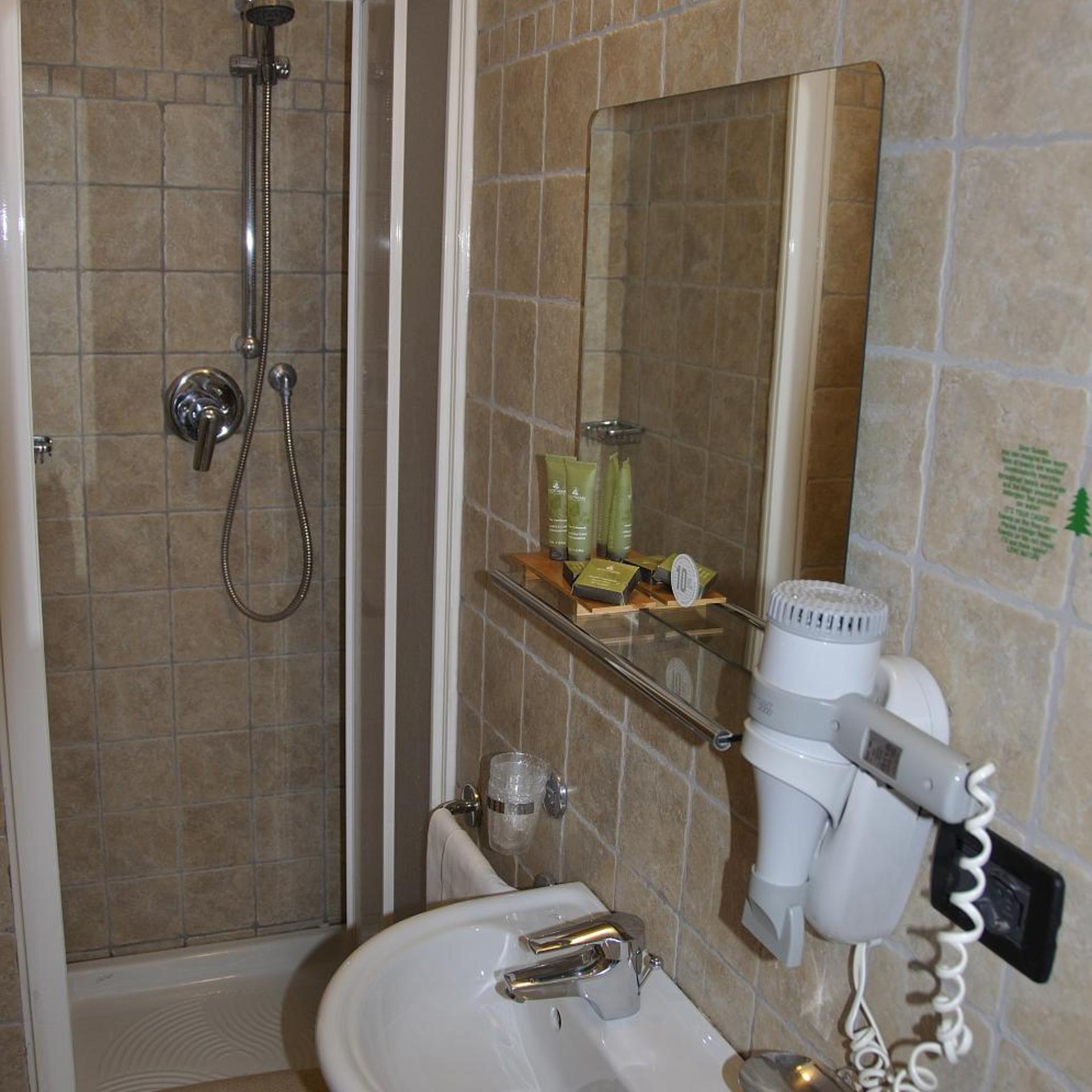 Hotel Sud Ovest 49/53