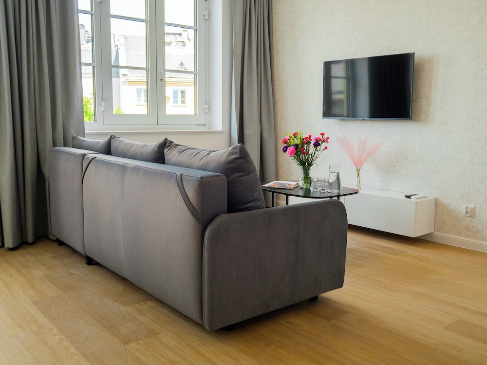 Dluga 17 Residence 52/71