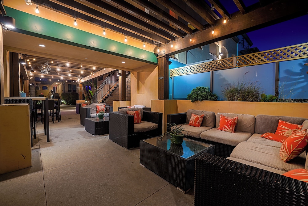 The Cove Hotel, Ascend Hotel Collection 49/67