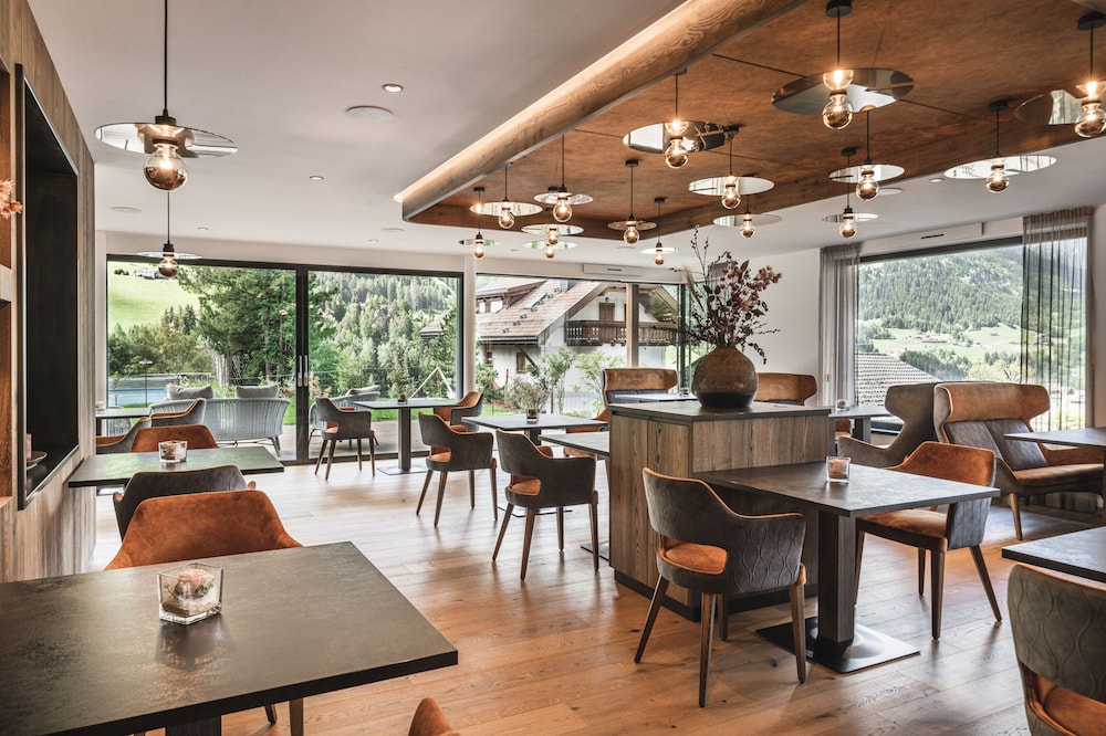 Garni and Apartments Planlim 37/50