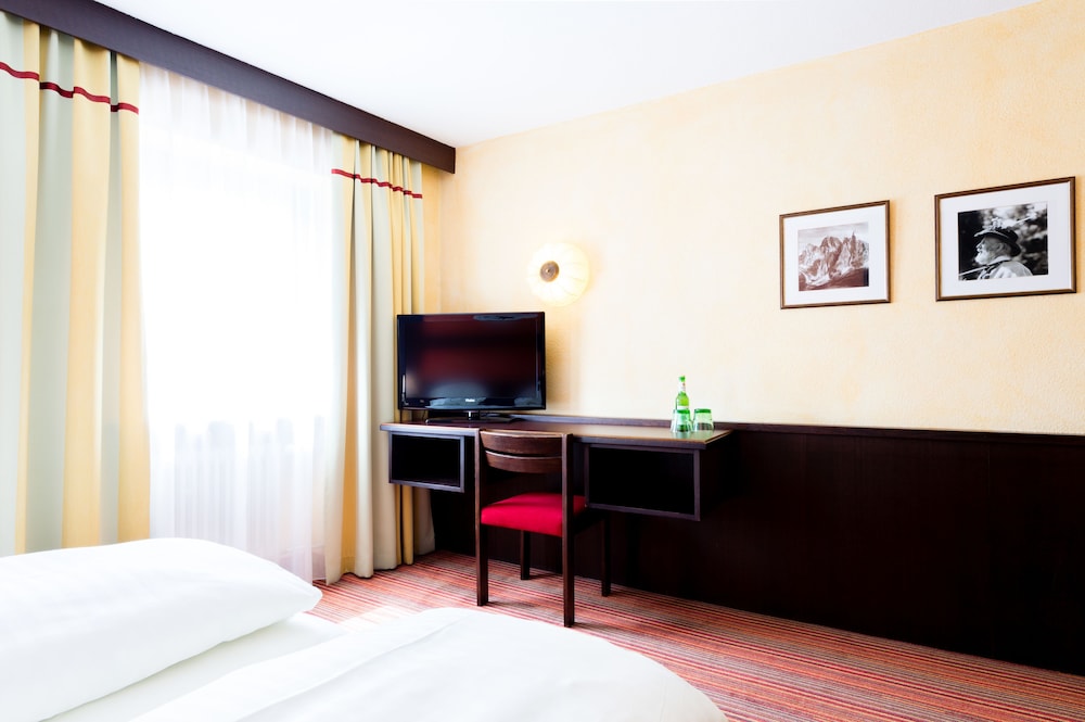 Hotel Schrofenstein 26/41