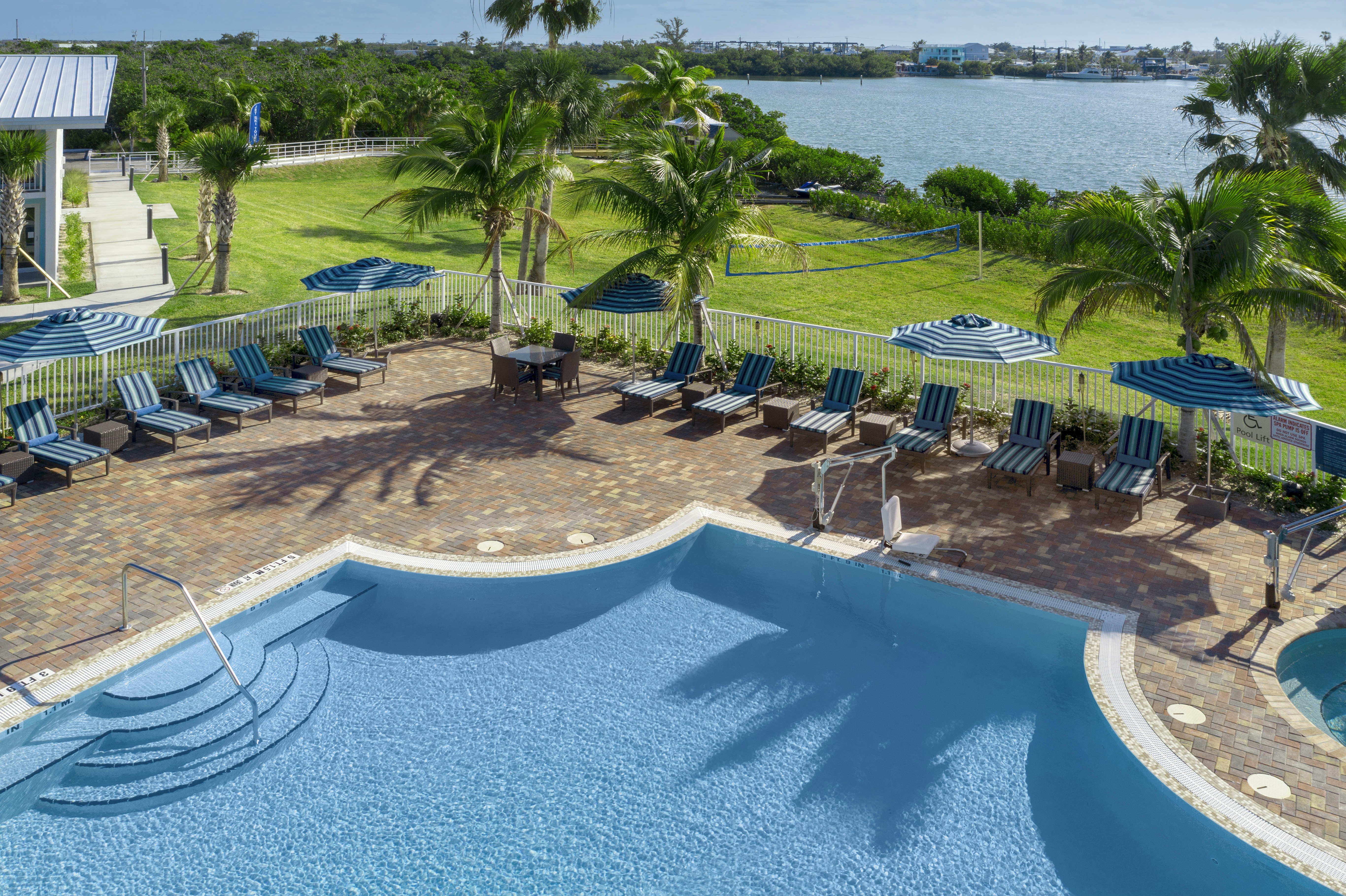 Hampton Inn Marathon Florida Keys Fl 55/58
