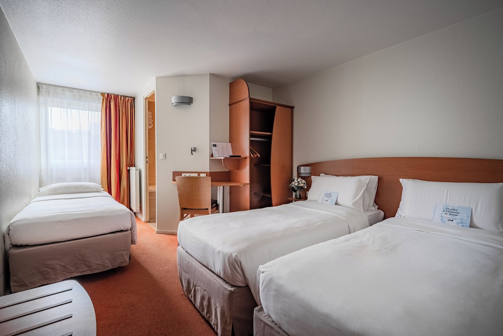 Hotel Kyriad Rennes Nord 22/69