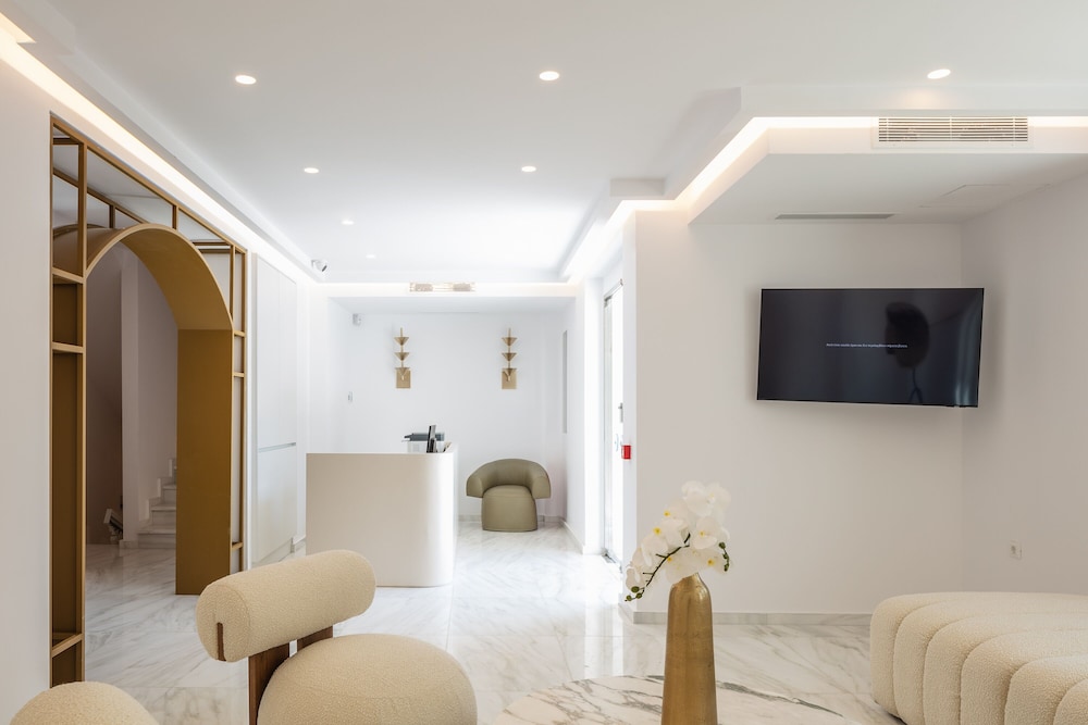 Naiades Beach Hotel – Adults Only 113/132