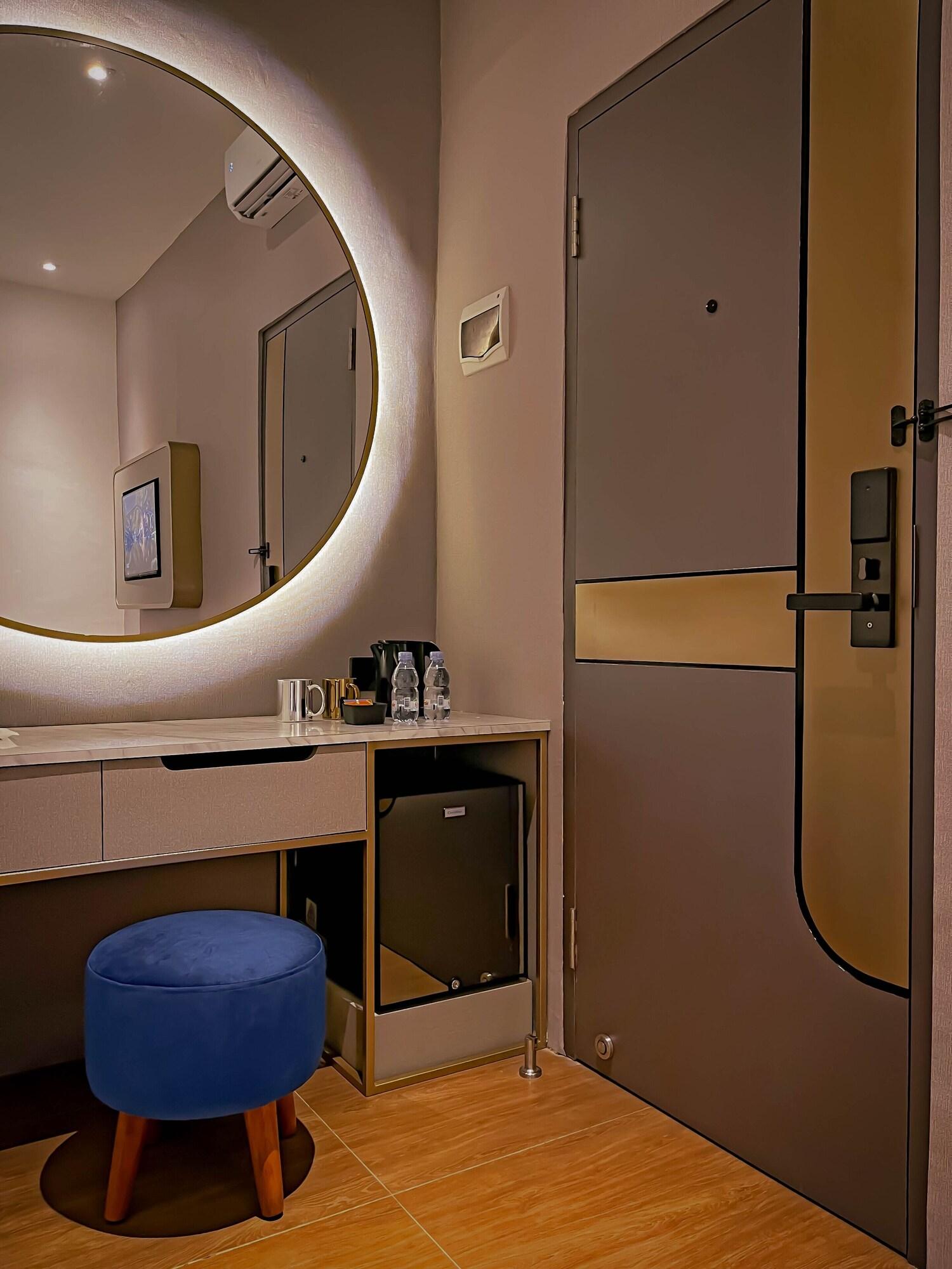 QUBE HOTEL by 98hospitality 6/50