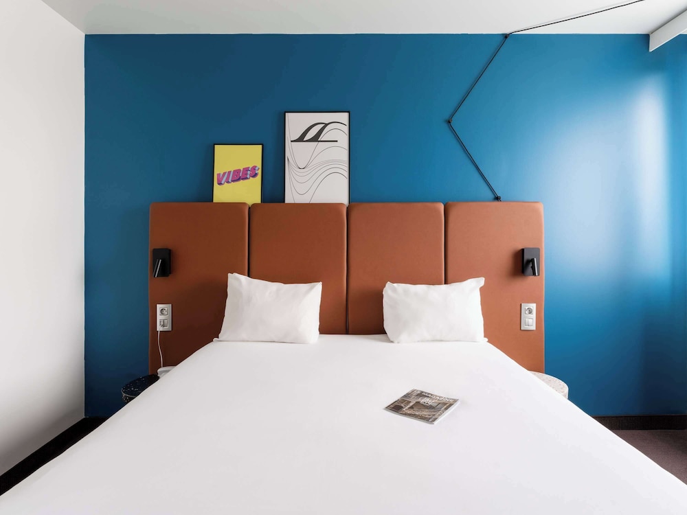 STANDARD, DOUBLE BED