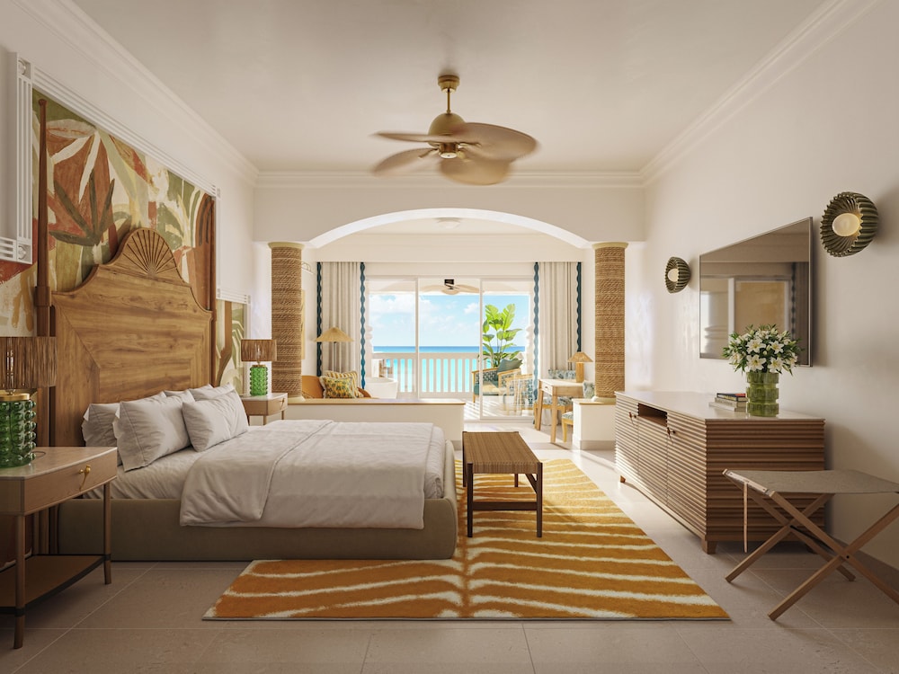 Suite, 2 Double Beds, Ocean Front, Butler