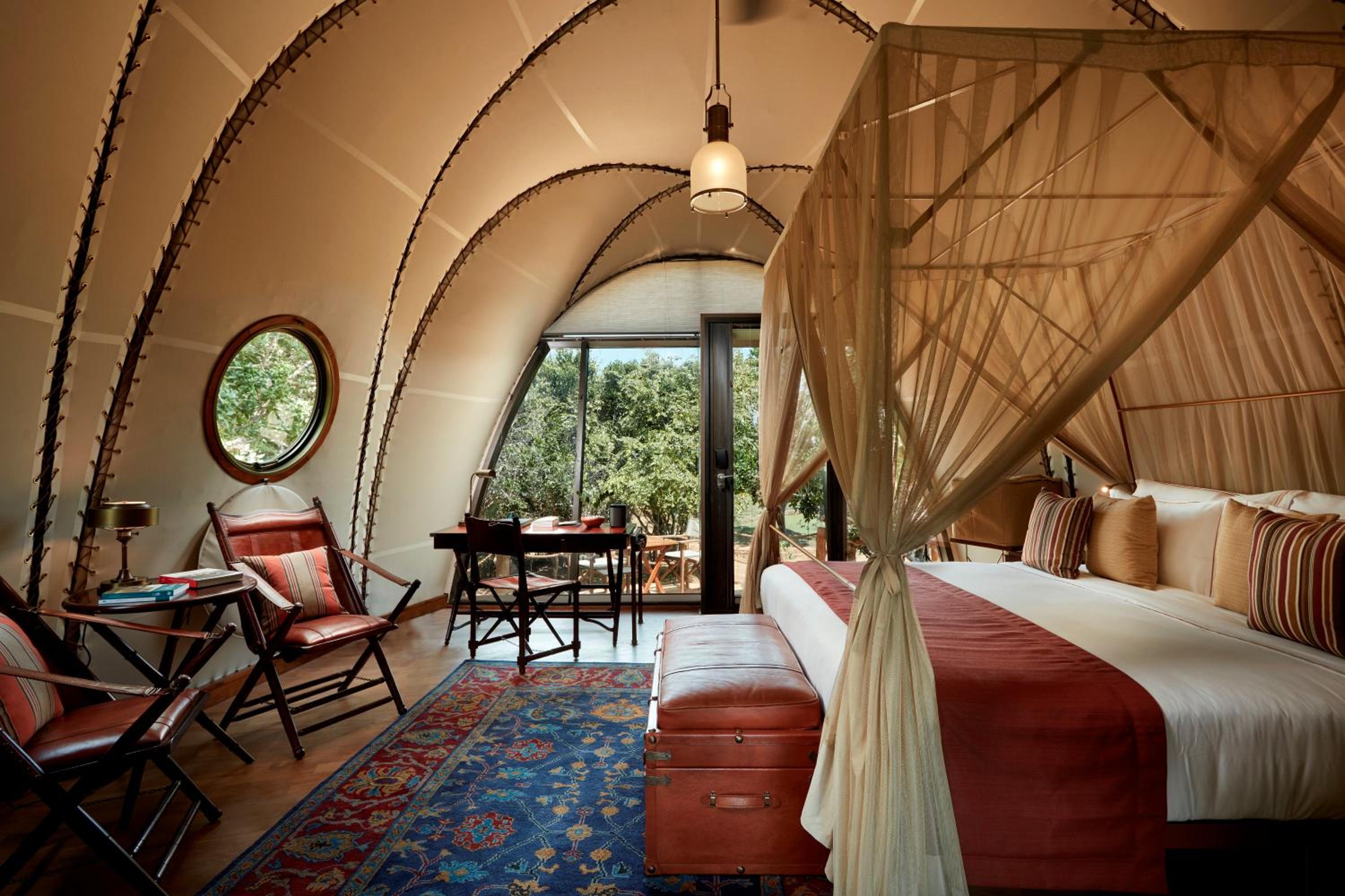 Cocoon, Suite, Double Bed