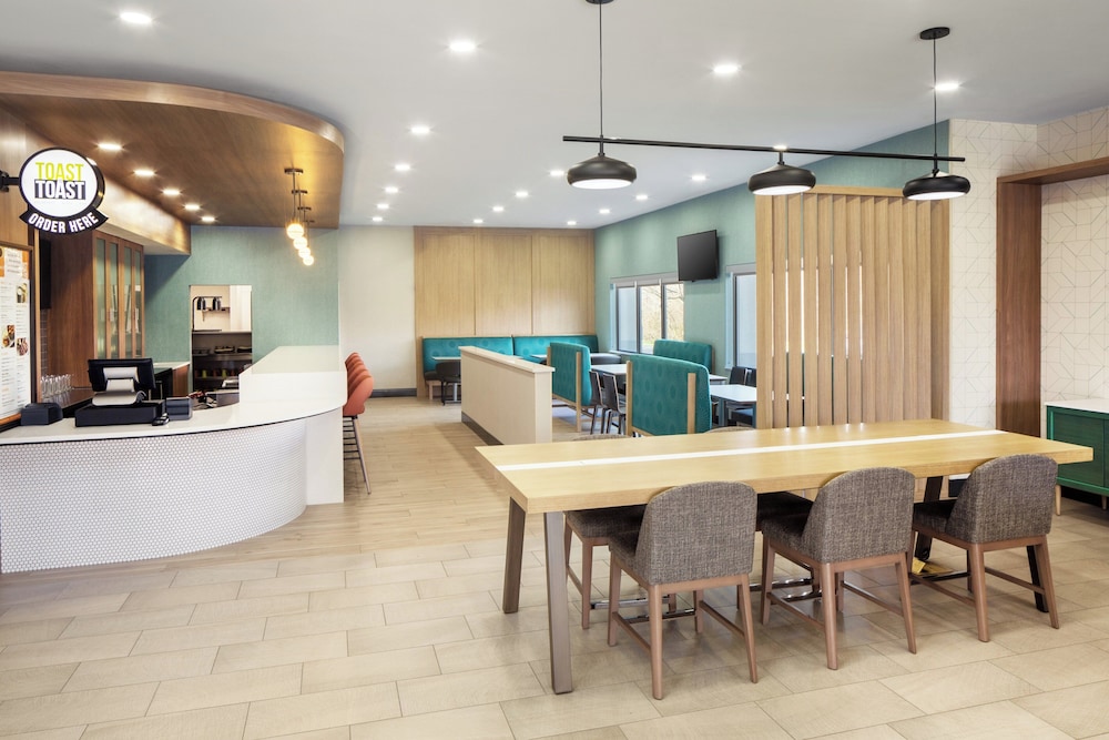 Holiday Inn Cheshire - Southington 36/49