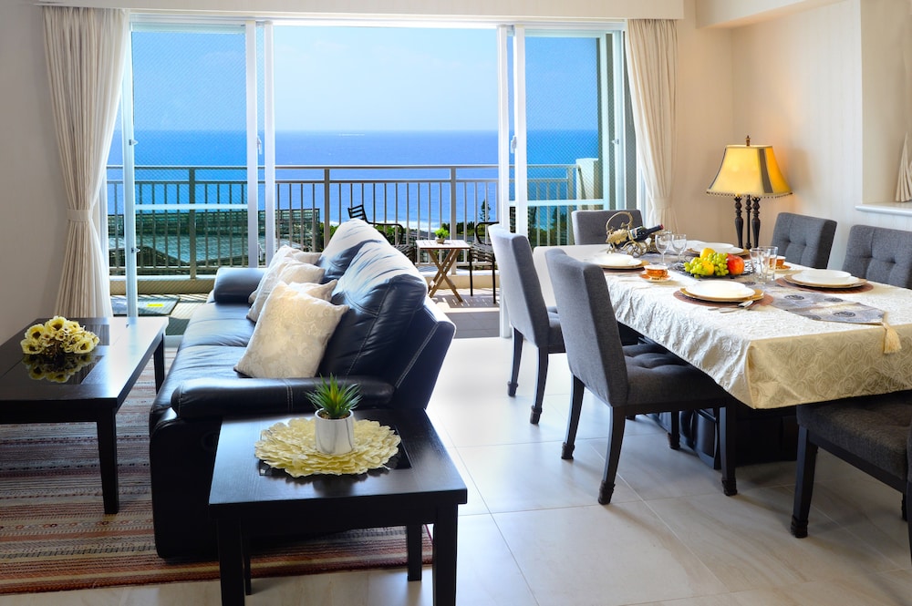 Wisteria Condominium Resort 30/50