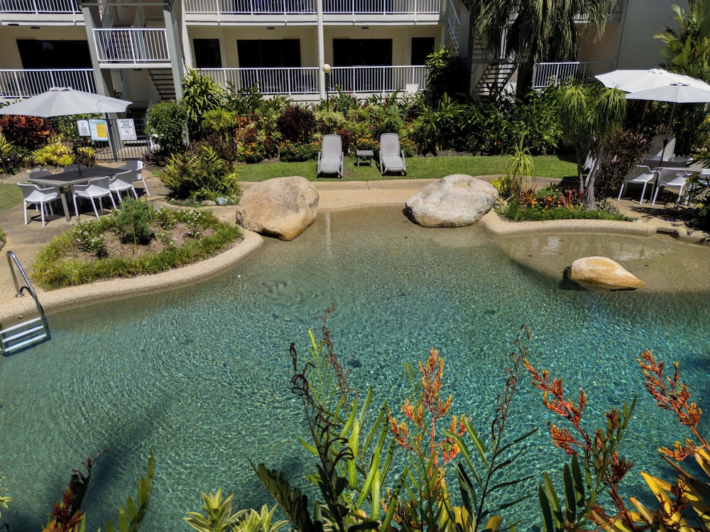 Melaleuca Resort 69/72
