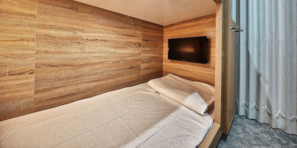 CABIN & HOTEL ReTIME 13/50