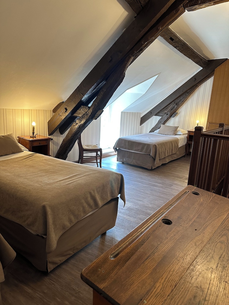1 BEDROOM, FAMILY