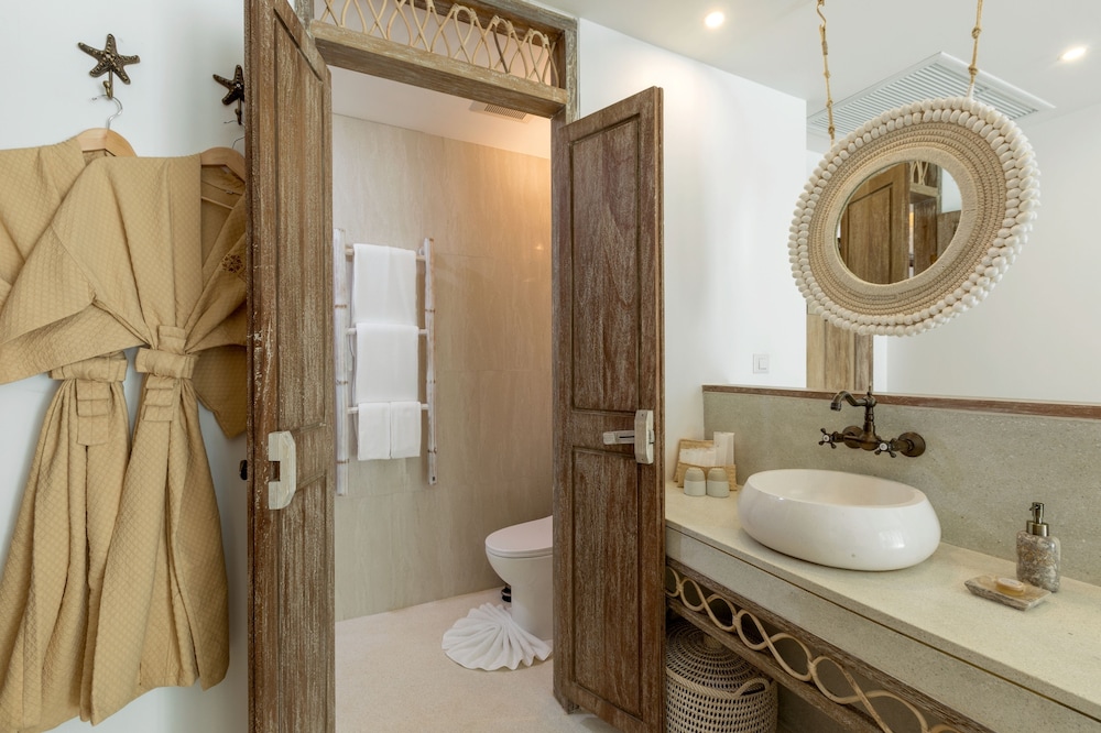 Eden Beach Khao Lak Resort and Spa 138/139