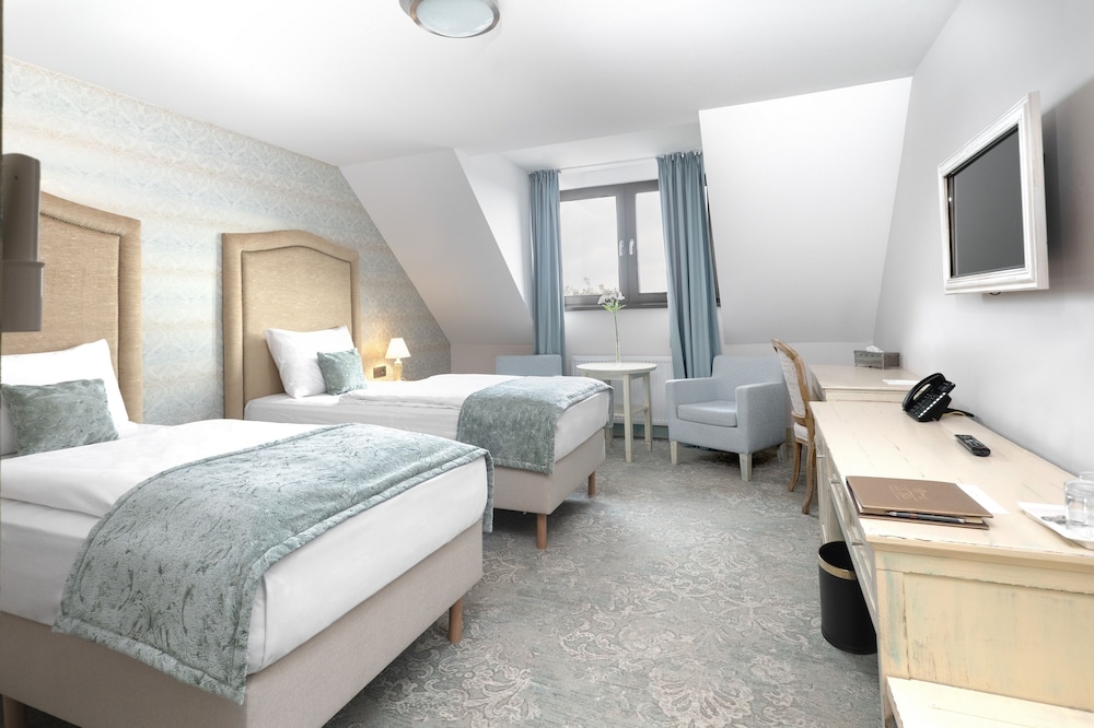 Zlaty Klucik Hotel 10/69