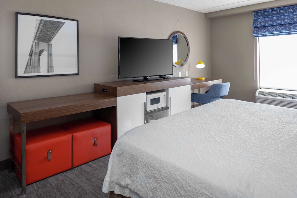 Hampton Inn Woodbridge 12/58