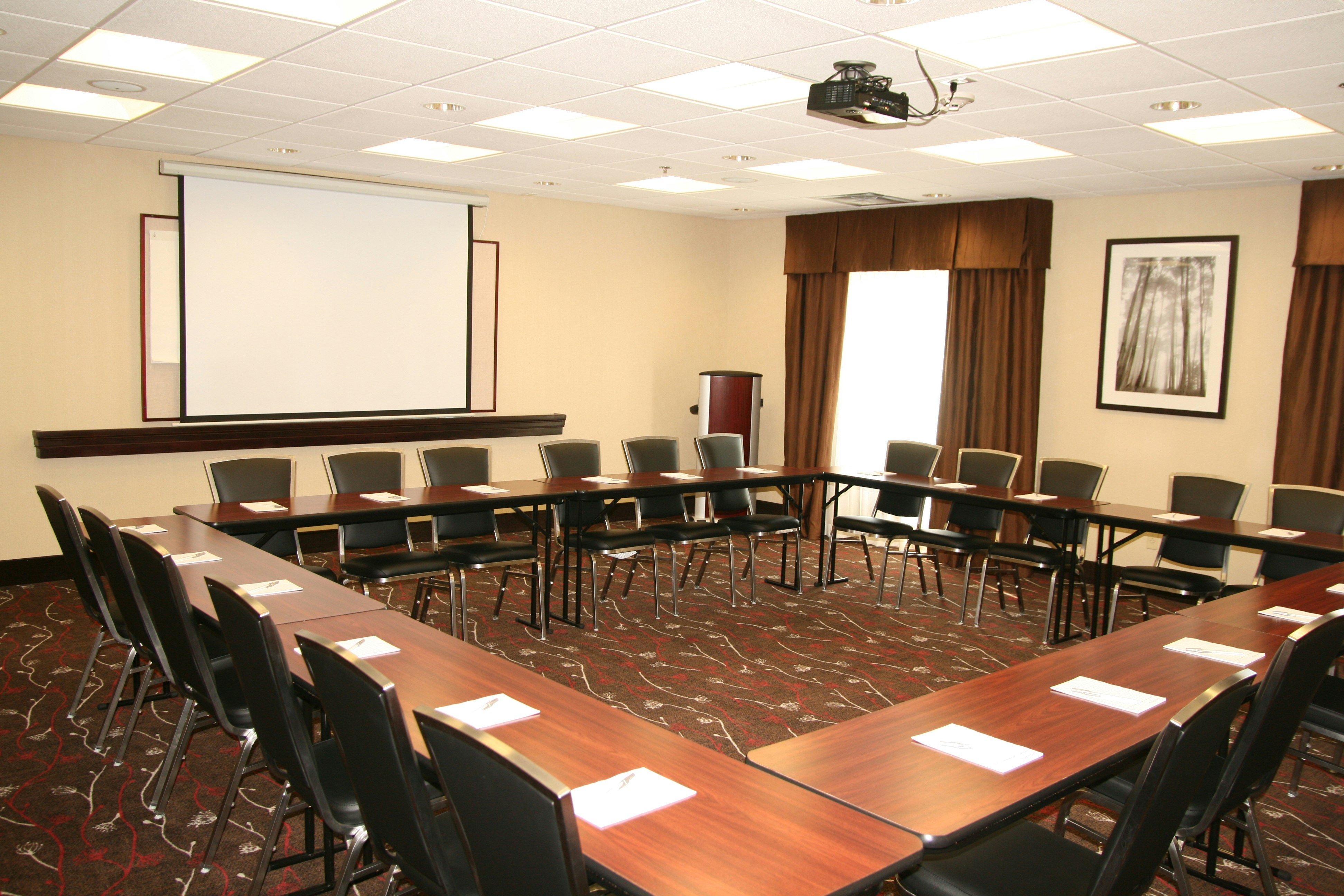 Hampton Inn & Suites Millington 51/59