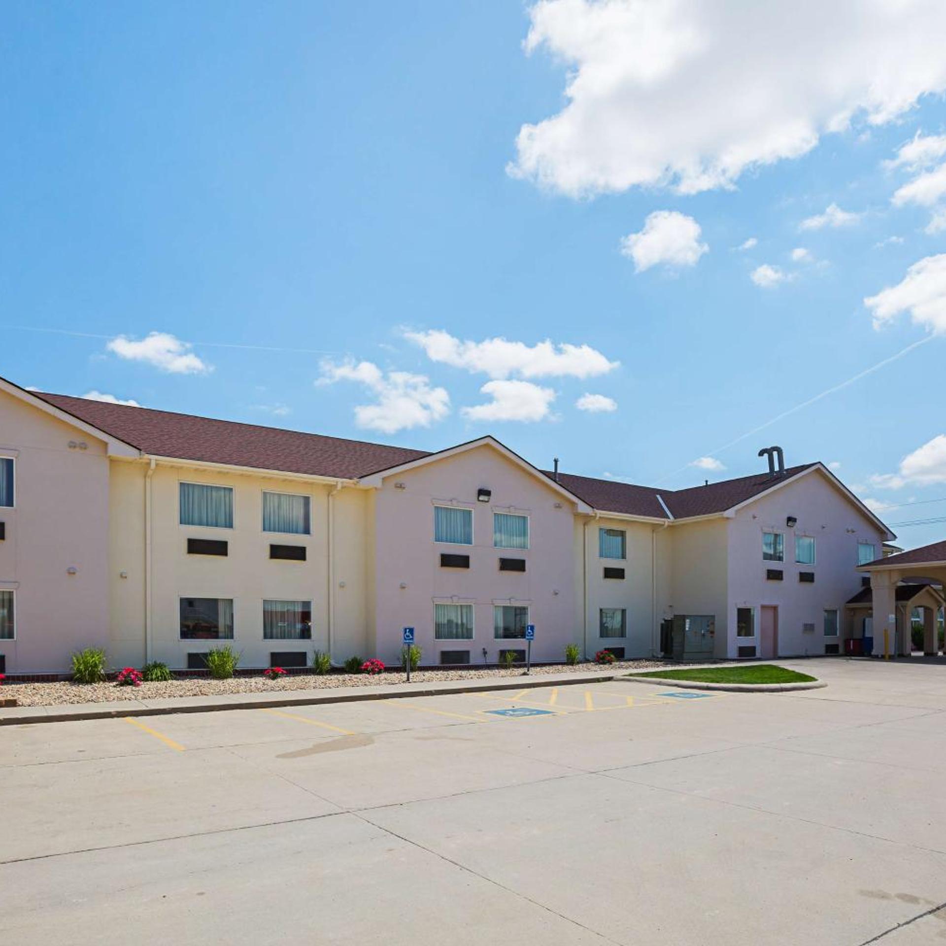 Motel6 Omaha, NE - IAT West in OMAHA - NE