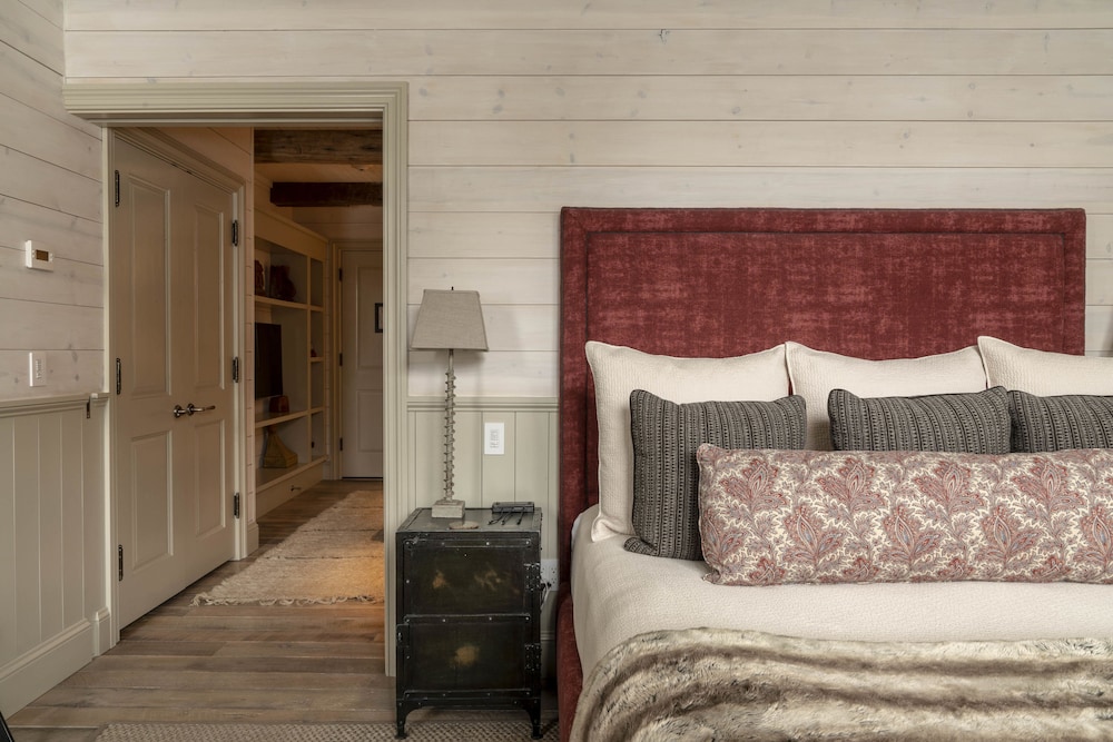 Eleven Experience Scarp Ridge Lodge 9/50
