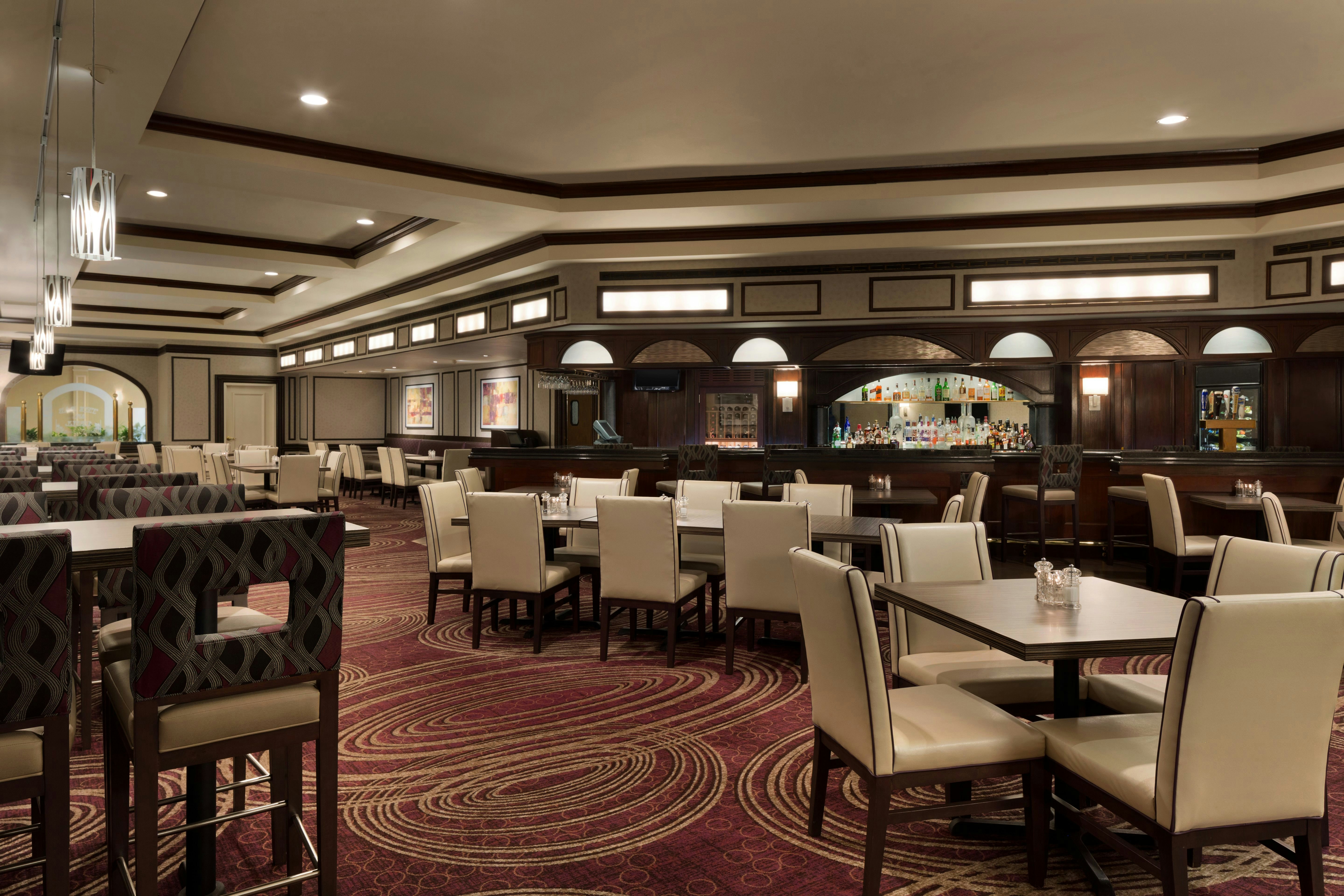 Hilton St. Louis Frontenac 52/76