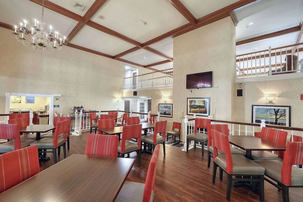 restaurant cafeteria