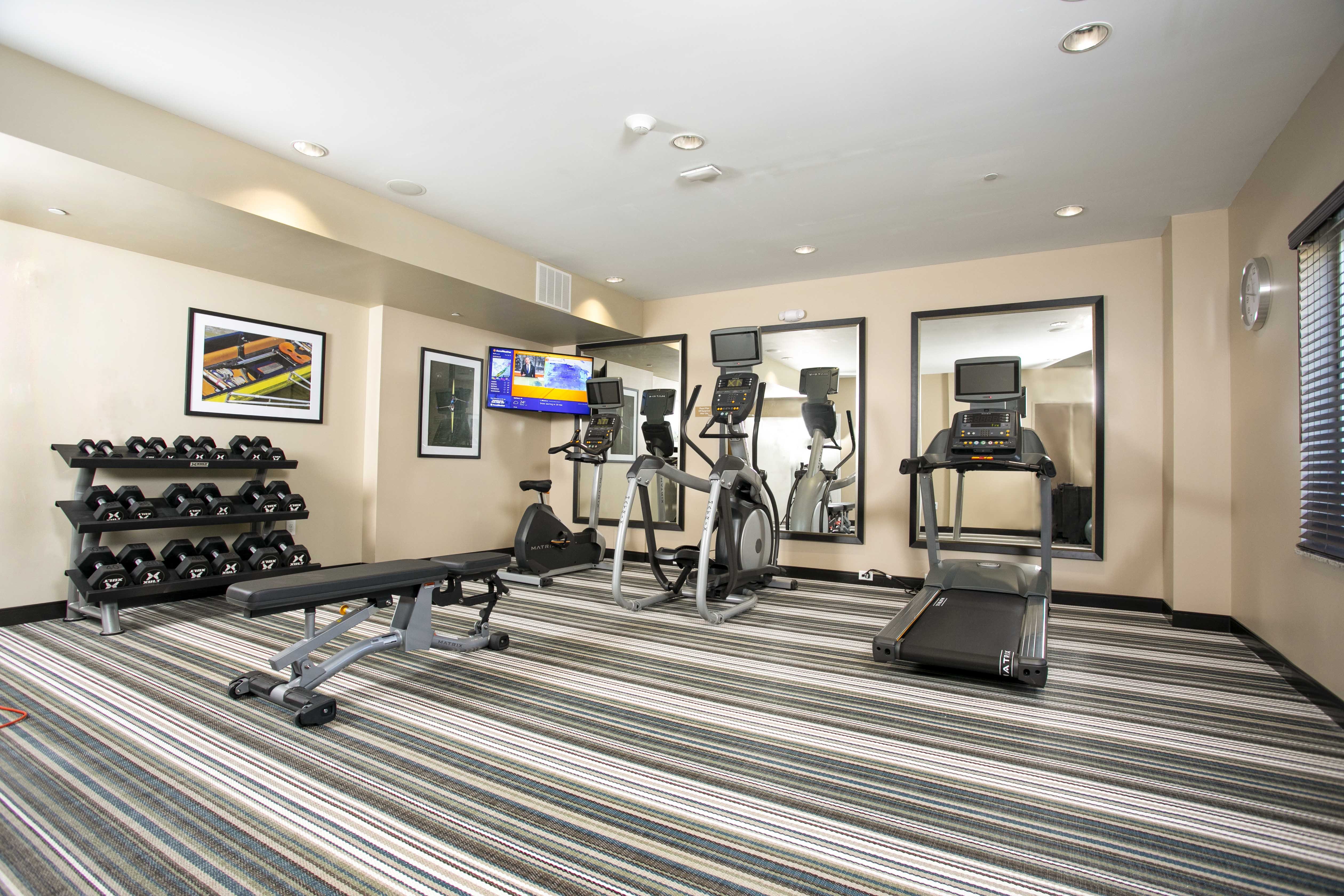 Candlewood Suites Jacksonville - Mayport 8/16