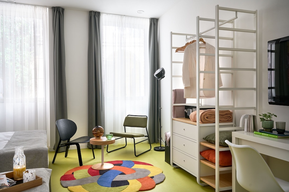 Butik Art Hotel 73/79