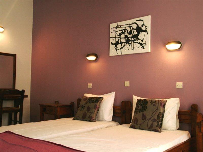 PLATON HOTEL 9/27