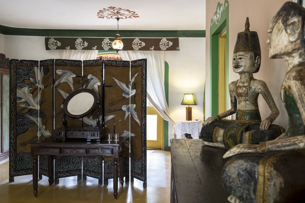 CASA ANJUNA 49/72