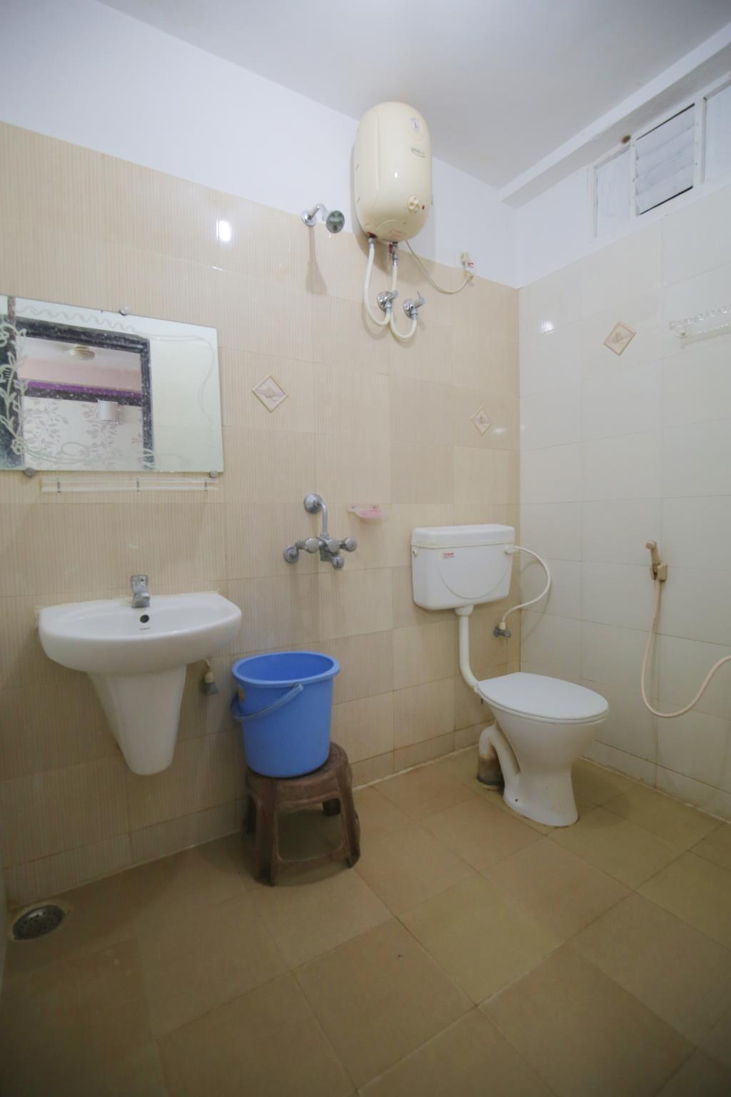 Hotel Pushpa Berries Group of Hotels 27/29