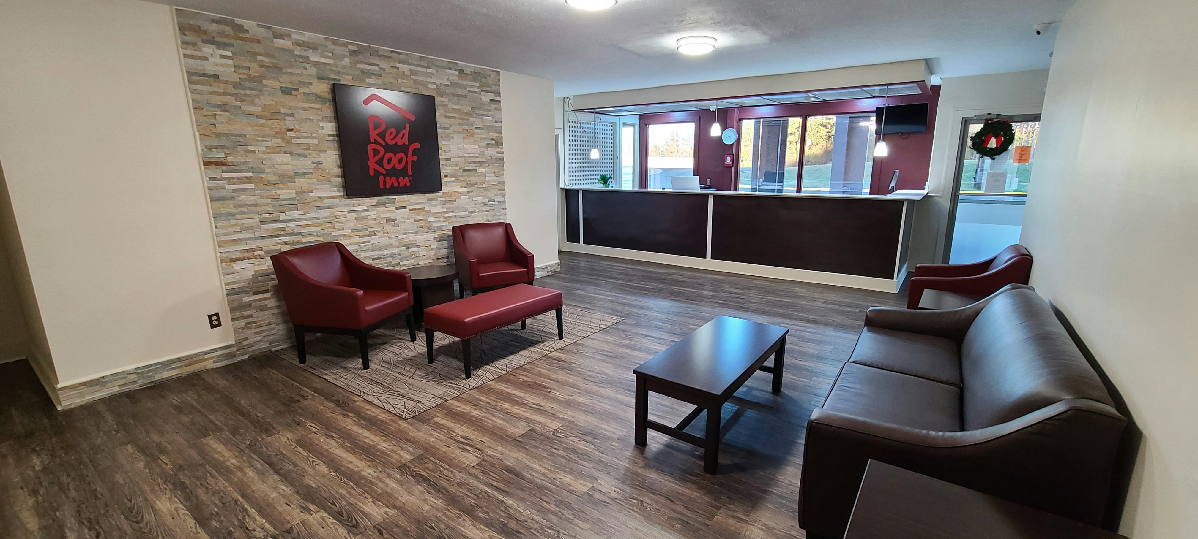 Red Roof Inn Lagrange 24/31