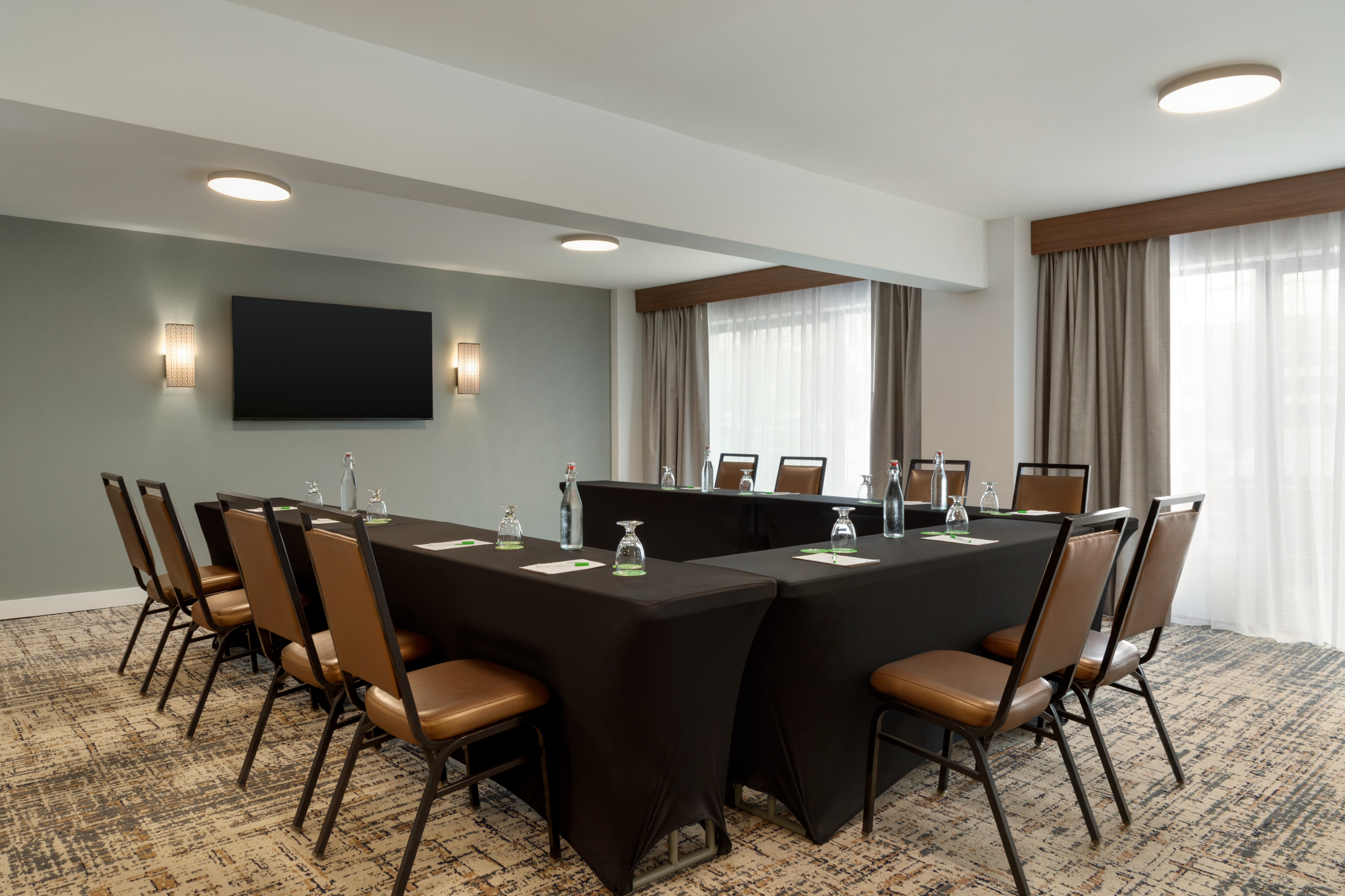 Holiday Inn Virginia Beach - Norfolk 50/63