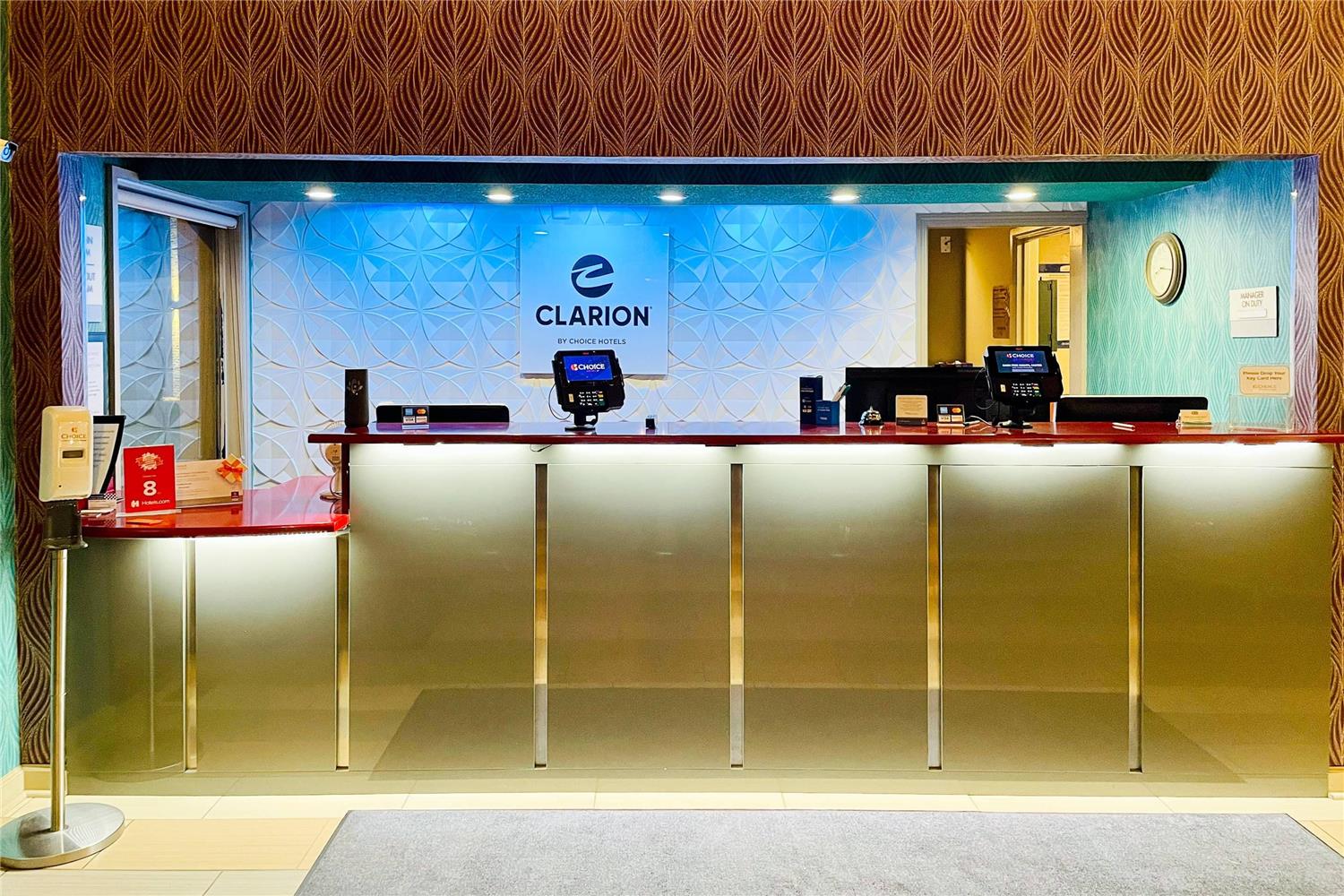 Clarion Inn & Suites Evansville Eastland Area 4/29