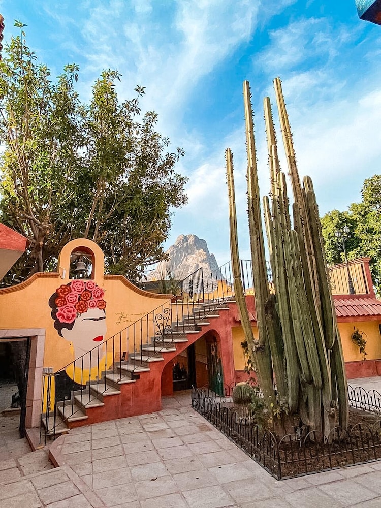 Hotel Boutique Santo Cuervo 44/50