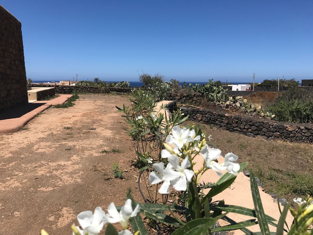 I Dammusini Di Pantelleria 40/50