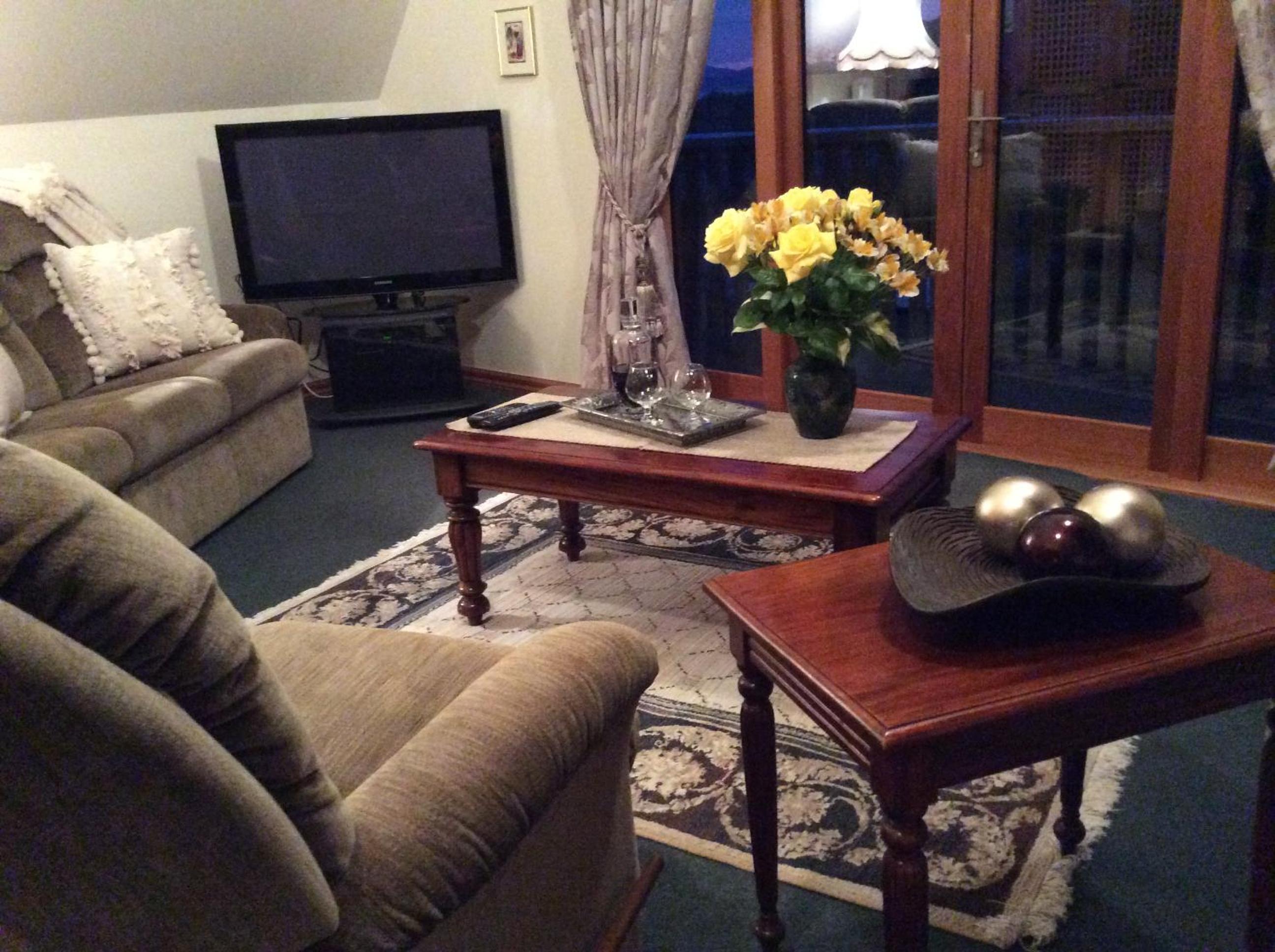 FYFFE COUNTRY LODGE 19/41