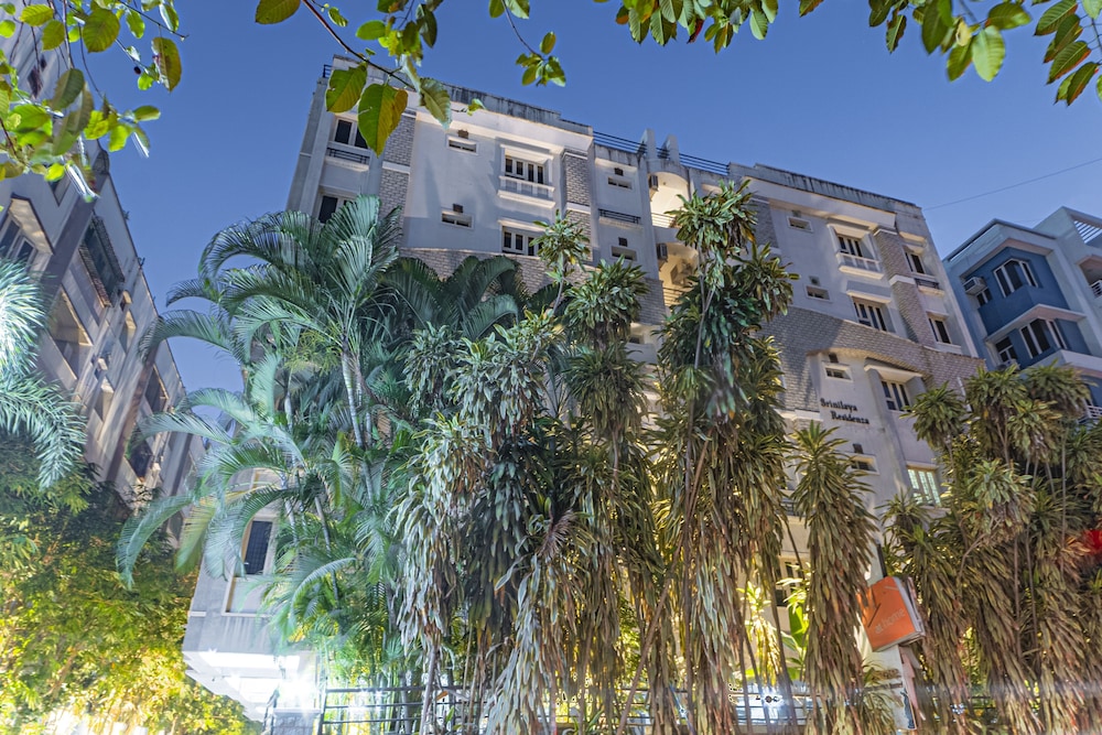 At Home Apartment Hotel 3/50