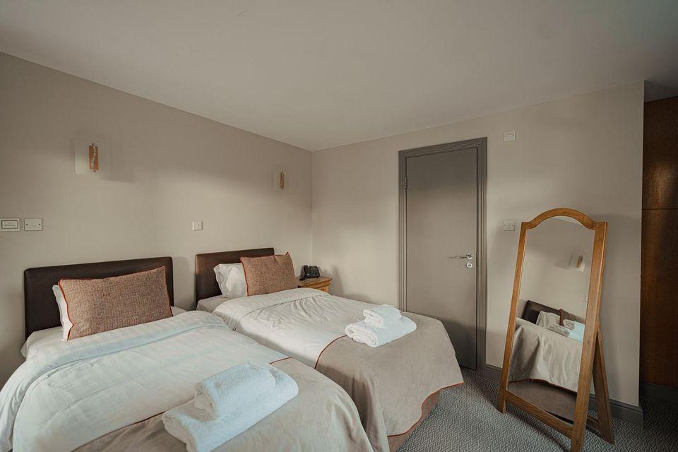 Lodge, Annex