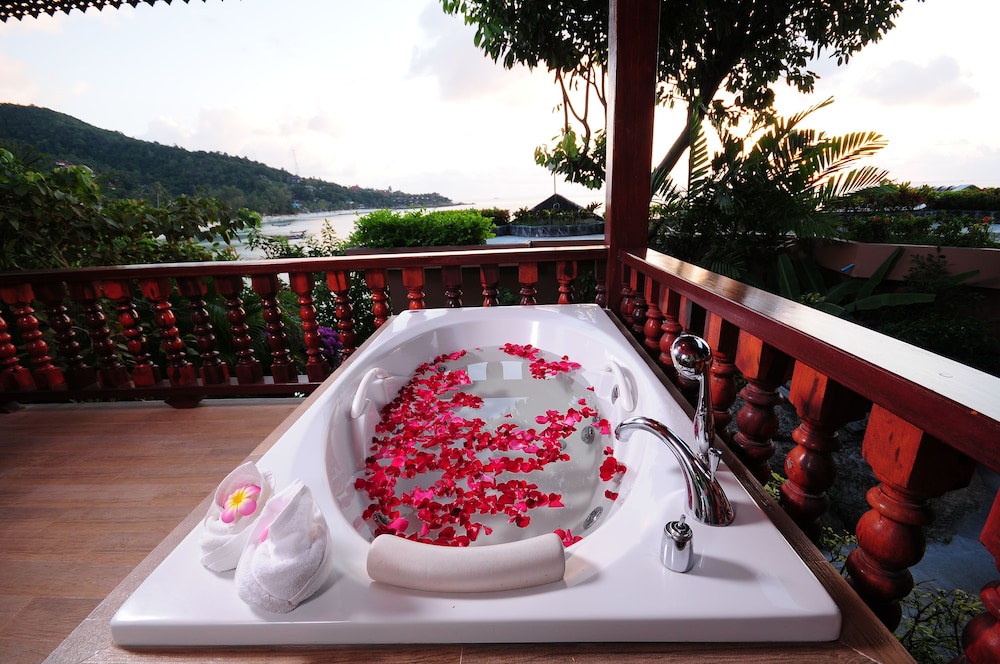 Haad Yao Bayview Resort And Spa 7/66