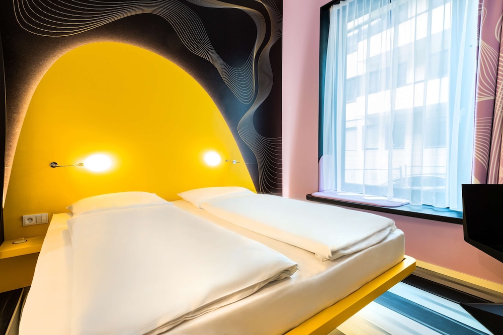 Room at Prize by Radisson, Bonn City, BONN
