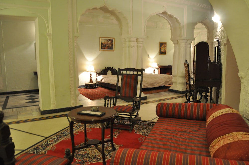FORT NALAGARH 10/17