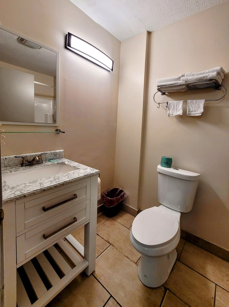 Budget Host Inn Niagara Falls 60/60