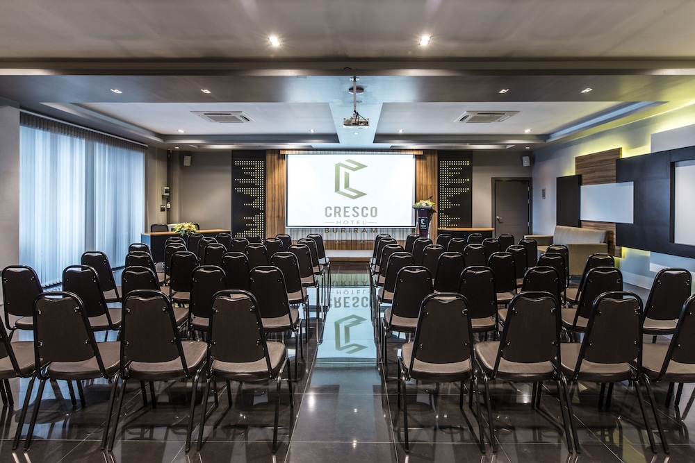 Cresco Hotel Buriram 89/100
