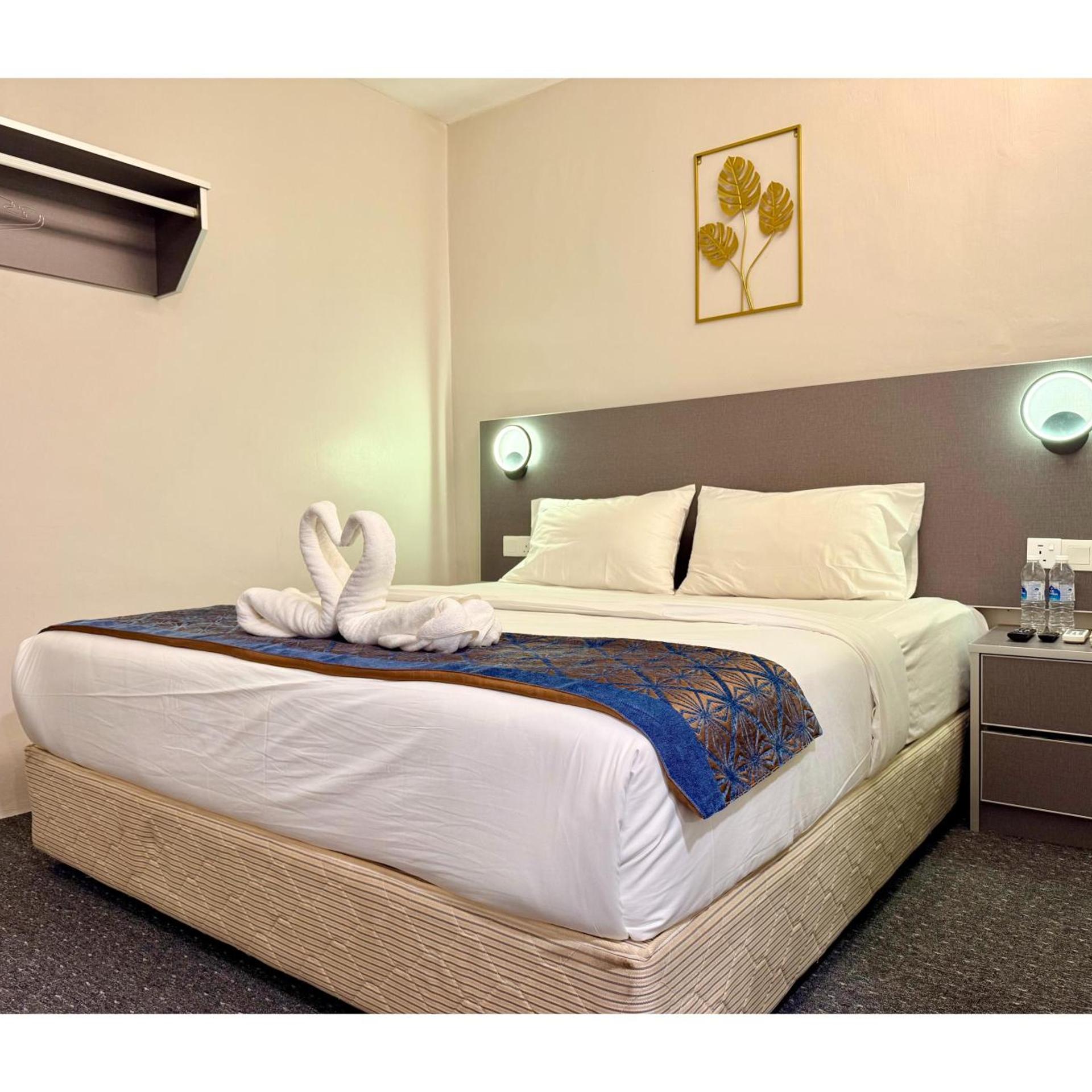 OYO 44043 First Garden Hotel 18/54