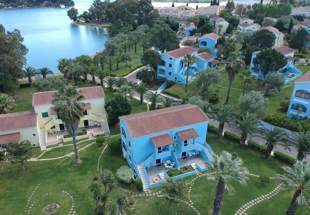 Govino Bay 39/50